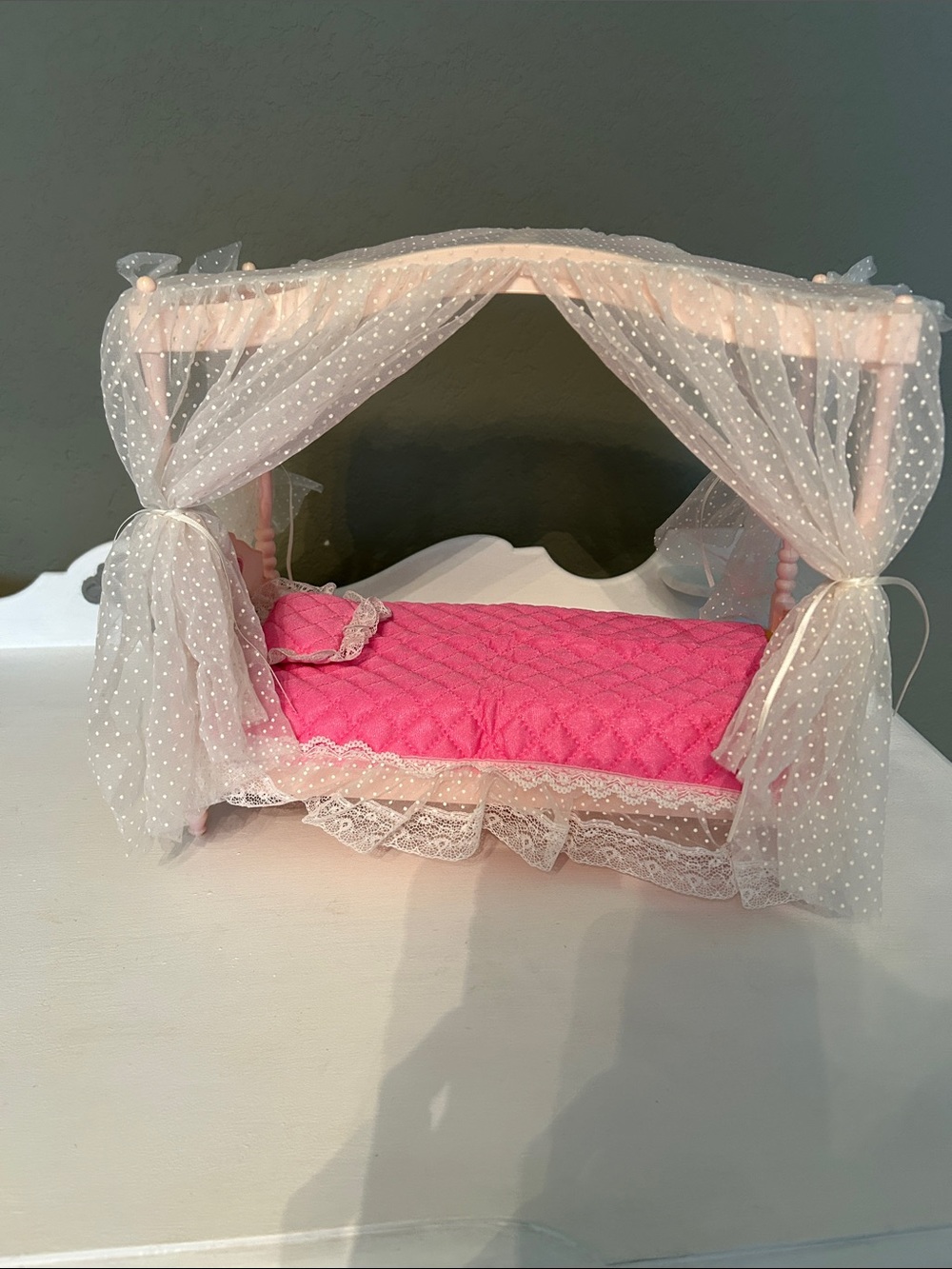 Barbie Pink Canopy Doll Bed with Sheer White Polka-Dot Curtains